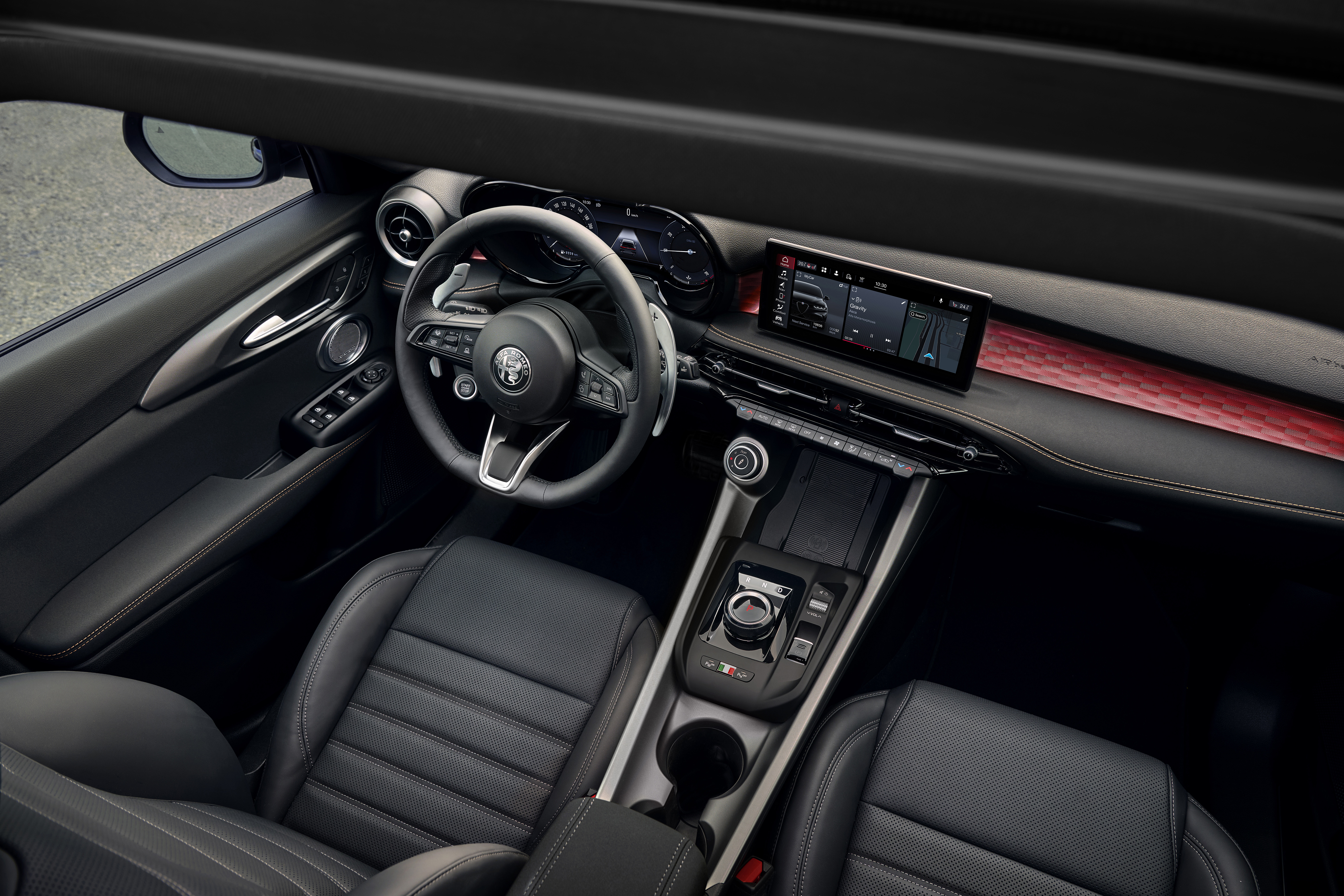 Alfa romeo gallery interior 4